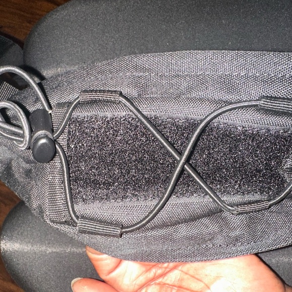 7L HIGHLAND TACTICAL mobility sling Convertible pouch New!! - Picture 8 of 17